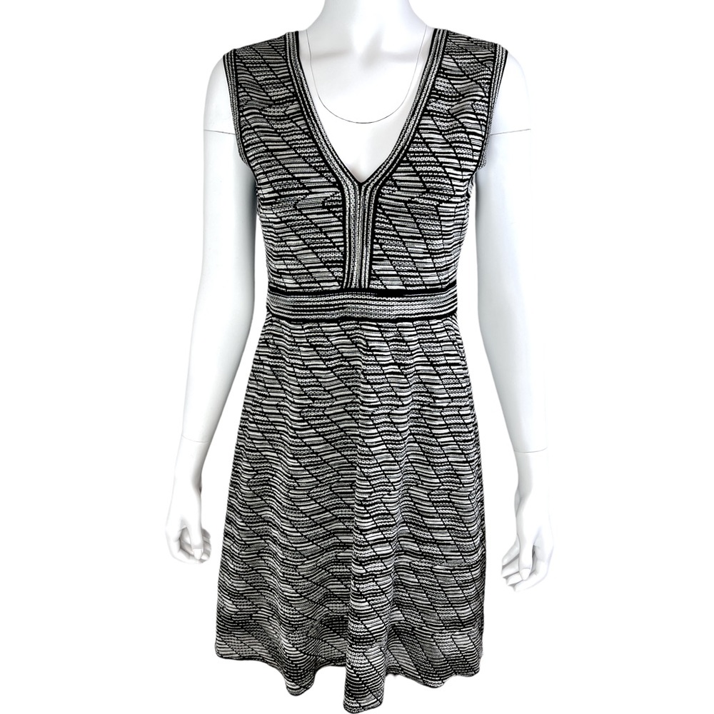 MISSONI BLACK AND SILVER SLEEVELESS DRESS